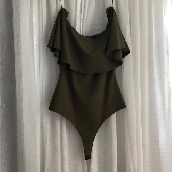 Olive green off the shoulder body suite - Picture 2 of 4